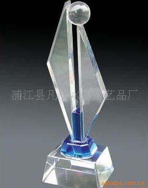 浦江县凡圣水晶工艺品厂及其初级农产品业务探析